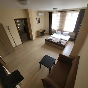 Twain Apart&rooms 아파트호텔